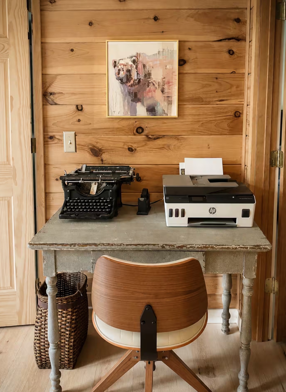 Dedicated workspace with printer